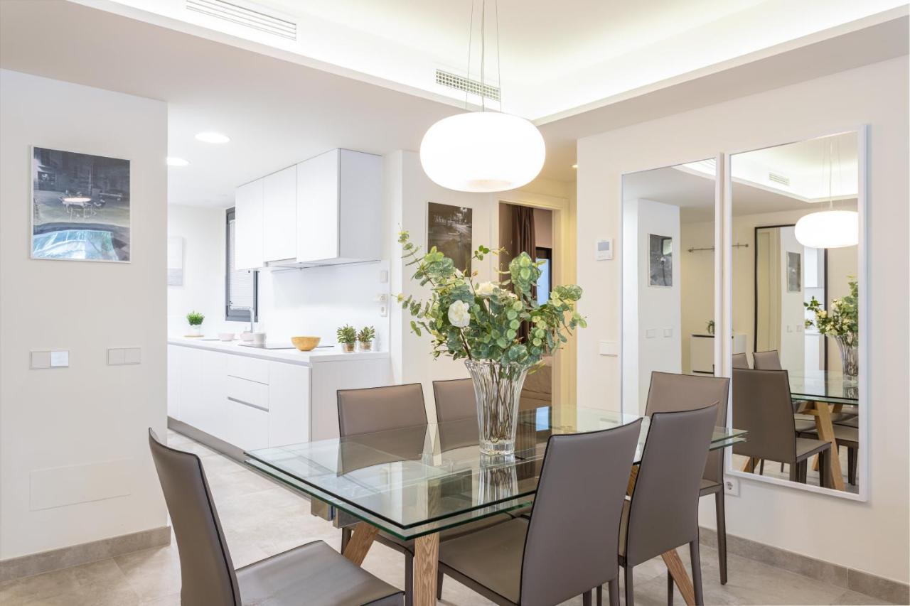 Blue Infinity Luxury Apartment By Ghr Rentals Estepona Bagian luar foto