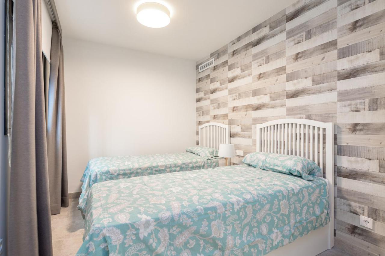 Blue Infinity Luxury Apartment By Ghr Rentals Estepona Bagian luar foto