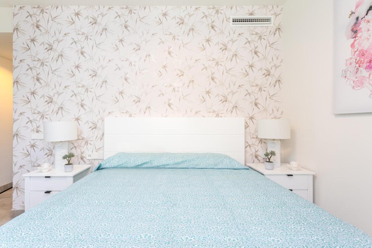Blue Infinity Luxury Apartment By Ghr Rentals Estepona Bagian luar foto